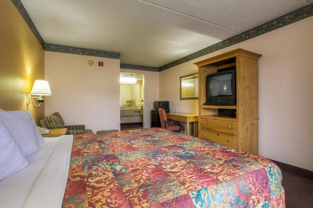 Royal Inn Pigeon Forge Oda fotoğraf