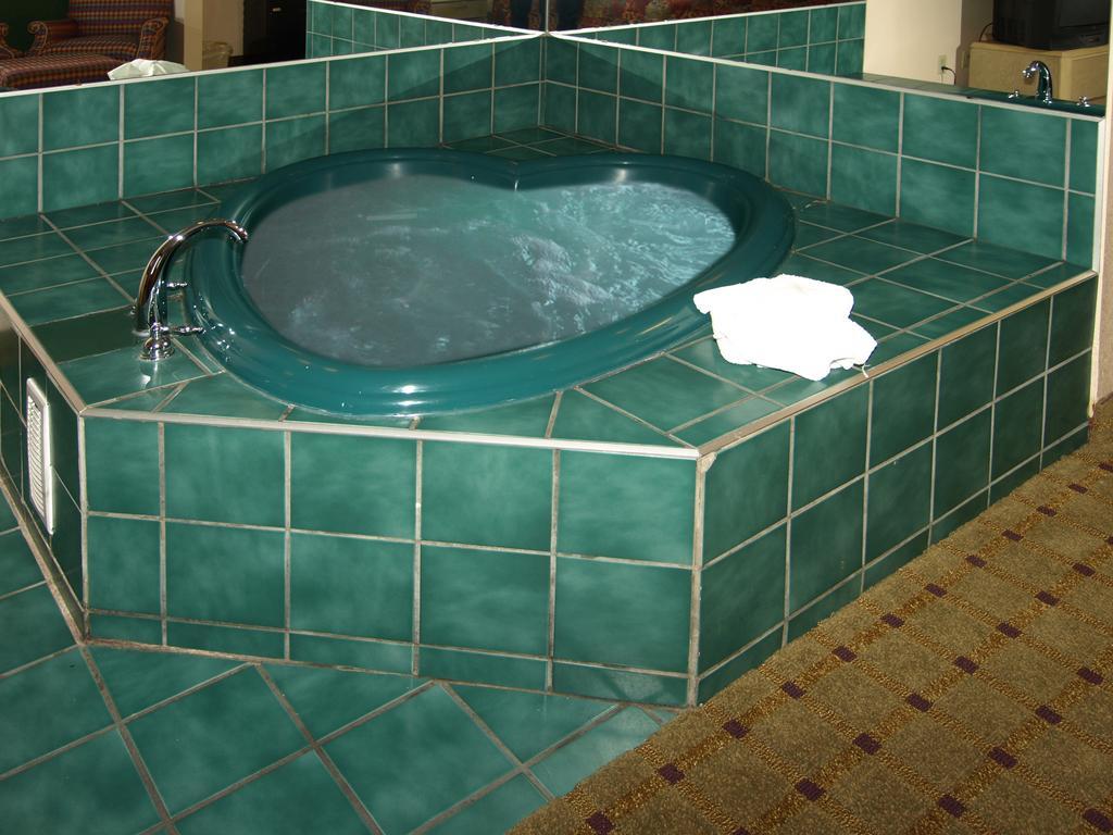 Royal Inn Pigeon Forge Oda fotoğraf